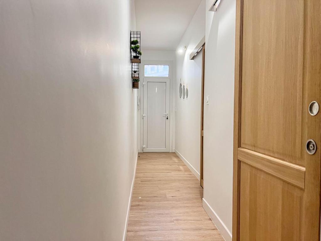Appartement Vue Mer Parking Prive Place Med Canet-en-Roussillon Bagian luar foto