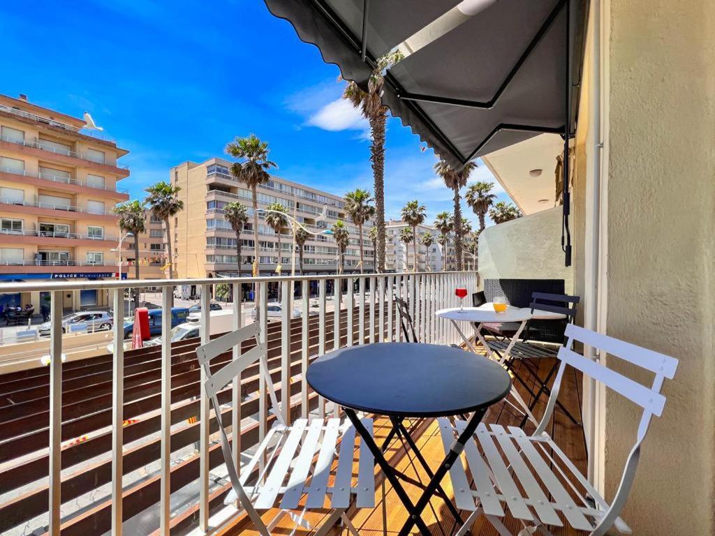 Appartement Vue Mer Parking Prive Place Med Canet-en-Roussillon Bagian luar foto