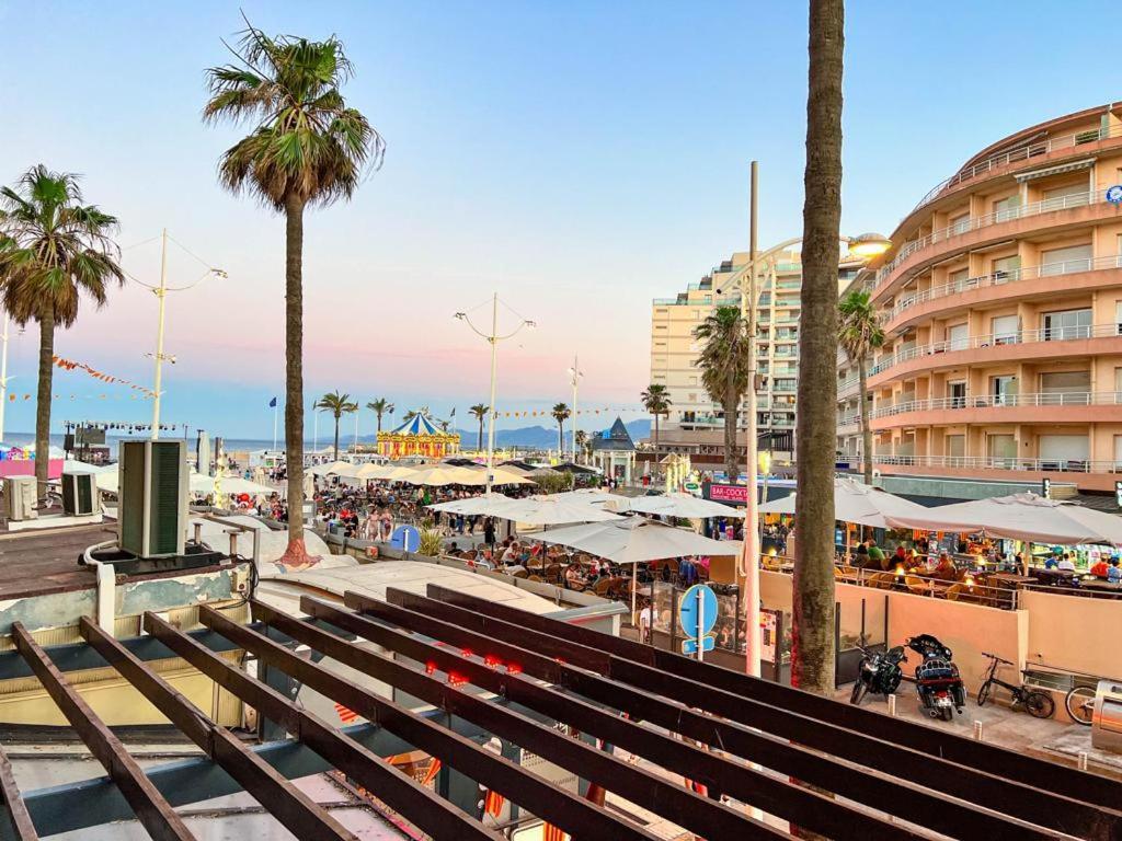 Appartement Vue Mer Parking Prive Place Med Canet-en-Roussillon Bagian luar foto